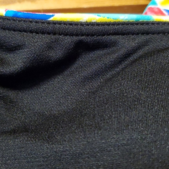 Bar III Women's Bikini Top Size XL #E18 - Picture 11 of 11